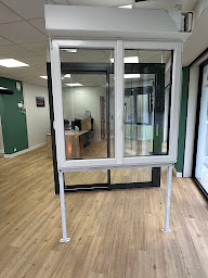 Photo n°8 de JF Menuiserie Serrurerie à Concarneau (Magasin de stores et de rideaux)