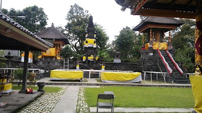 Photos of Pura Giri Kusuma