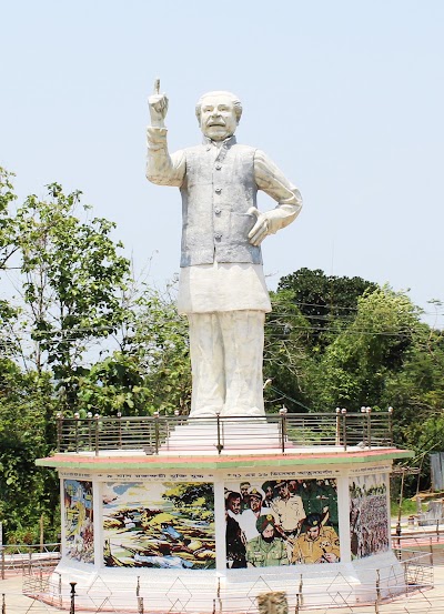 Photos of Bangabondhu Statue