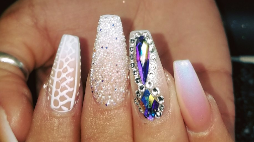 Eren's Nails and Spa