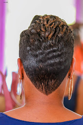 Photo n°9 de LOULOU BEAUTY à Fontenay-sous-Bois (Salon de coiffure)