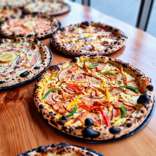C PIZZA AU FEU DE BOIS Fosses - Thumbnail