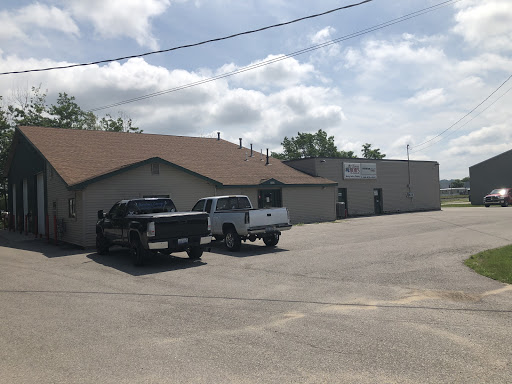 Bradley’s Garage - Thumbnail