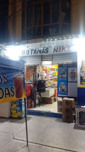 BOTANAS NIKI - Visual