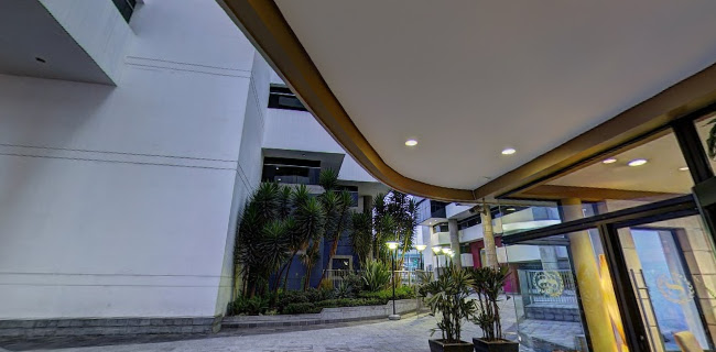 https://www.espanol.marriott.com/hotels/travel/uiosi-sheraton-quito-hotel/
