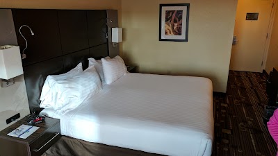 Photos of Holiday Inn Express Ft. Lauderdale Cruise-Airport