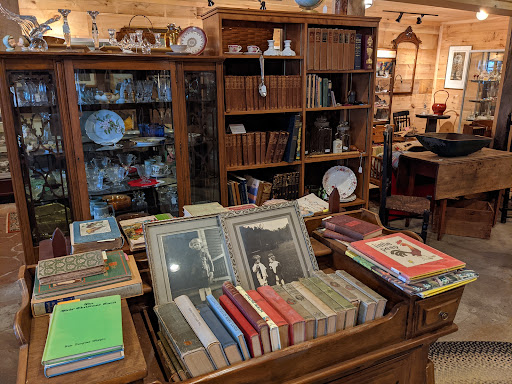 N. Dearborn Antiques Gallery, LLC - Thumbnail