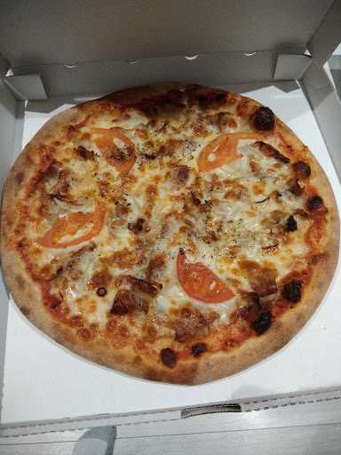 Photo 5 - Tip top pizza
