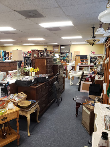Thrifty On 50 Consignment Gallery - United States