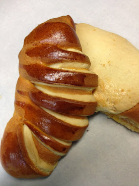 Las Alondras Bakery by null