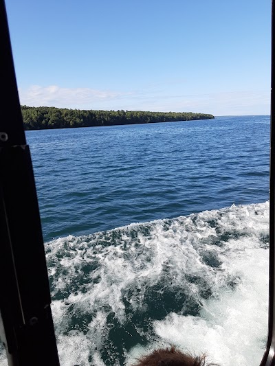 Apostle Islands Sea Cave Tours