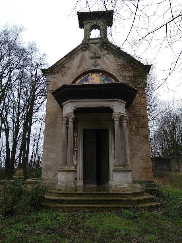 Chateau De Montépin
