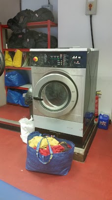 Riggs Dry Cleaners & Laundrette glasgow