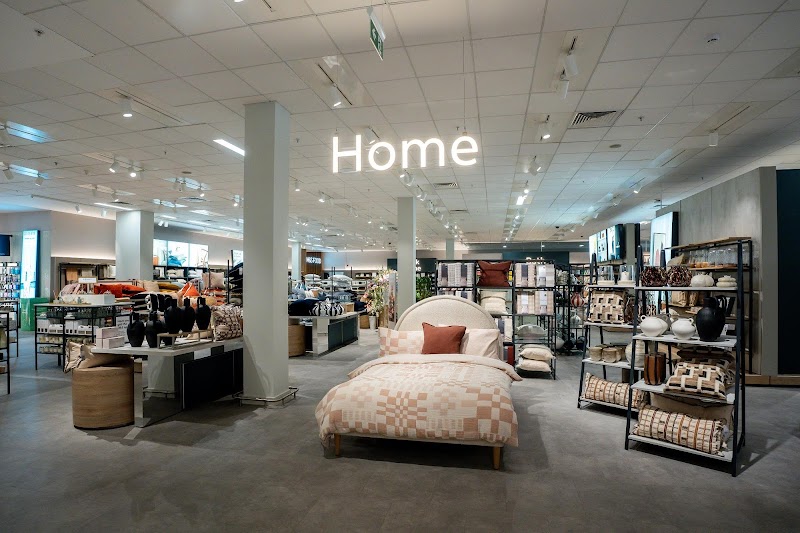 Marks & Spencer photo 2