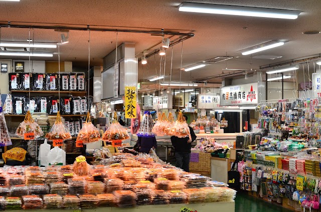 Place around image