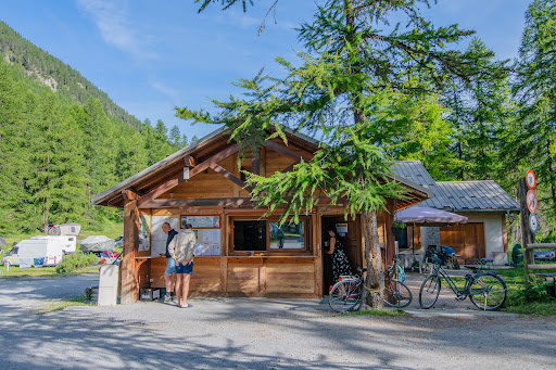 Camping les Mélèzes