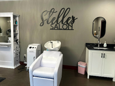 Stelle’s Salon