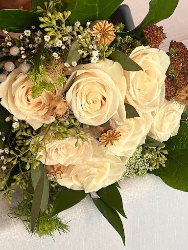 Lake Country Flowers - Thumbnail