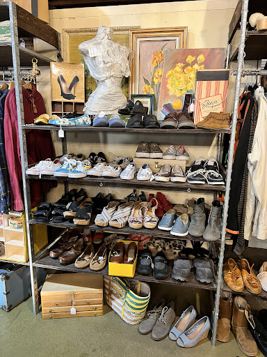 Pine Street Vintage Boutique