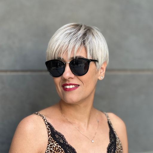 Liliana Amato | Be Blonde - Parrucchieri Specializzati nel Biondo Floridia - Thumbnail