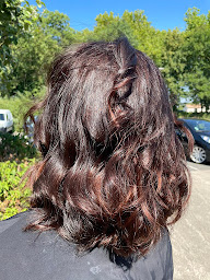 Photo n°9 de STUDIO 22 Coiffeur Créateur à Bessines (Salon de coiffure)