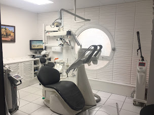 Photo n°1 de Cabinet dentaire du Dr MARESCHI à Rungis (Dentiste)