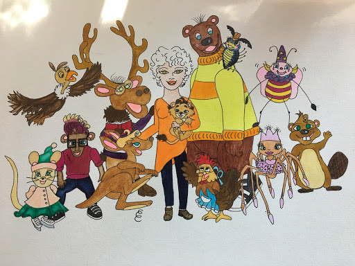 WombBooks - Visual