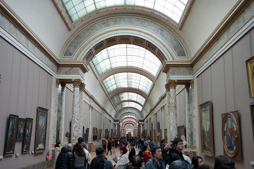 Walks In Europe - Paris - Thumbnail