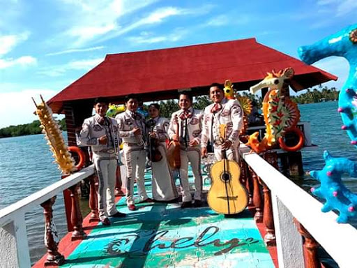 Mariachi Familiar de Paraíso