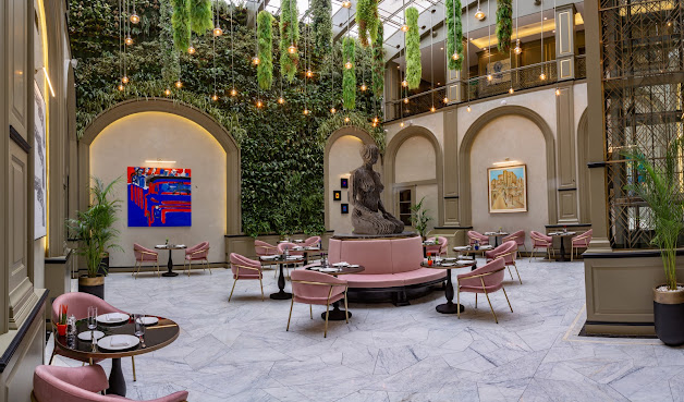 Art Gallery Hotel by null