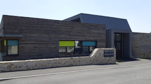 Photo n°1 de Pédicure Podologue Maison De Santé / Médical Châteauneuf Sur Sarthe Mr Poirrotte Kevin à Les Hauts-d'Anjou (Podologue)