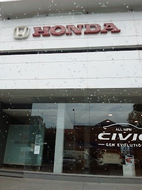 Honda Ecker, Author: Nahuel Alessandro Gragnoli