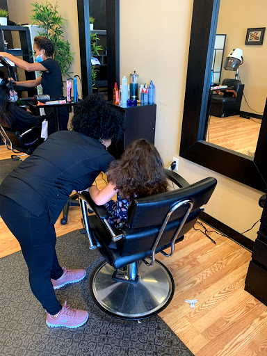 Angela’s Salon Dominicana - Thumbnail