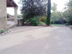 Photo n°12 de Provence Goudronnage à Jonquières (Entreprise de VRD)