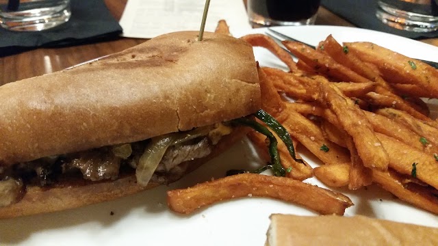 The MainLine Ale House