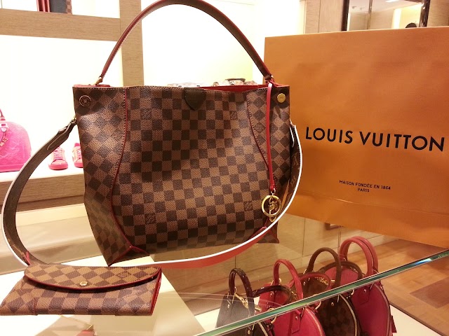 Louis Vuitton – The Starhill