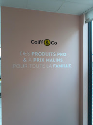 Photo n°3 de Coiff&Co - Coiffeur Saumur à Saumur (Magasin de cosmétiques)