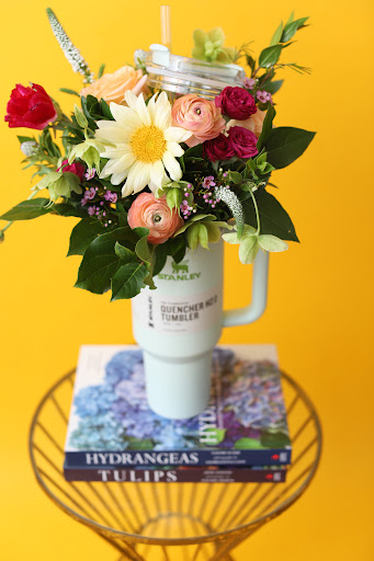 Bloom-A-Round Floral Design - Thumbnail