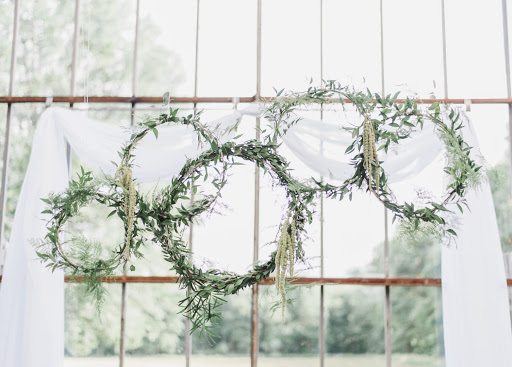 eden and vine Logo