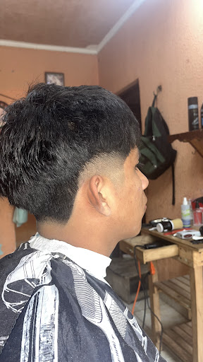 Barber shop by solis