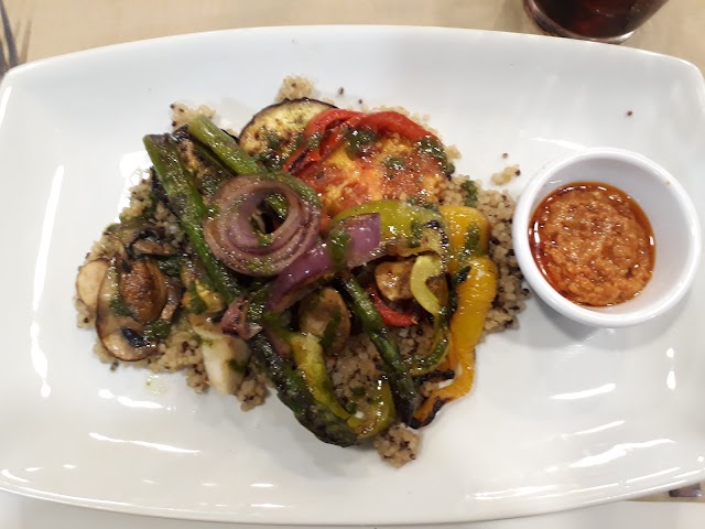 Poppins Coffee & Restaurant
