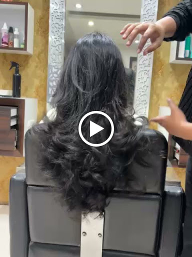 The Jawed Habib Unisex Salon is the perfect destination for stylish grooming and professional hai… post image