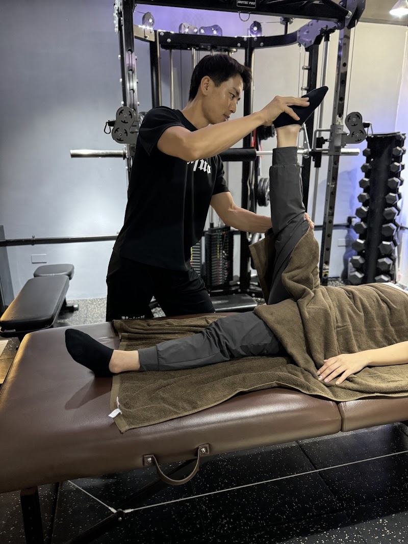 那覇パーソナルジム Rejuv