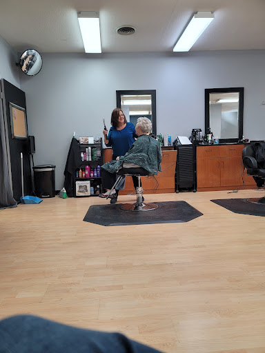 Shag Hair Studio - Thumbnail