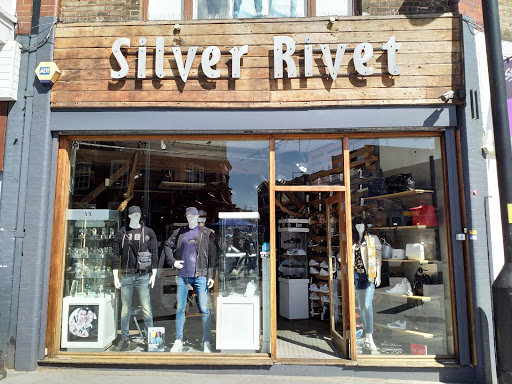 Silver Rivet - Visual