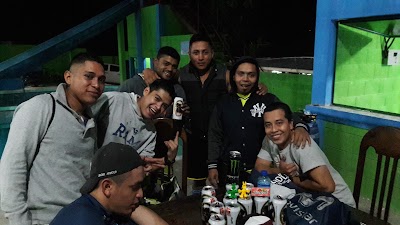 bar