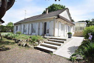Photo n°3 de Sandrine LHUILLIER Immobilier Crécy la Chapelle à Crécy-la-Chapelle (Agence immobilière)