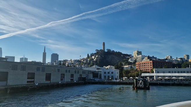 Pier 35 (1914) by null
