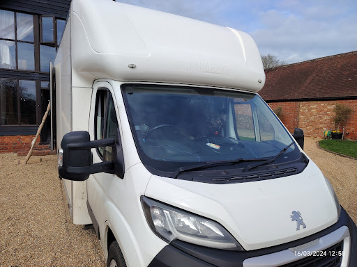Ashley Removals and Logistics - Thumbnail