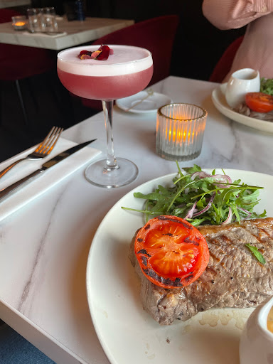 The Hoose Bistro - Thumbnail